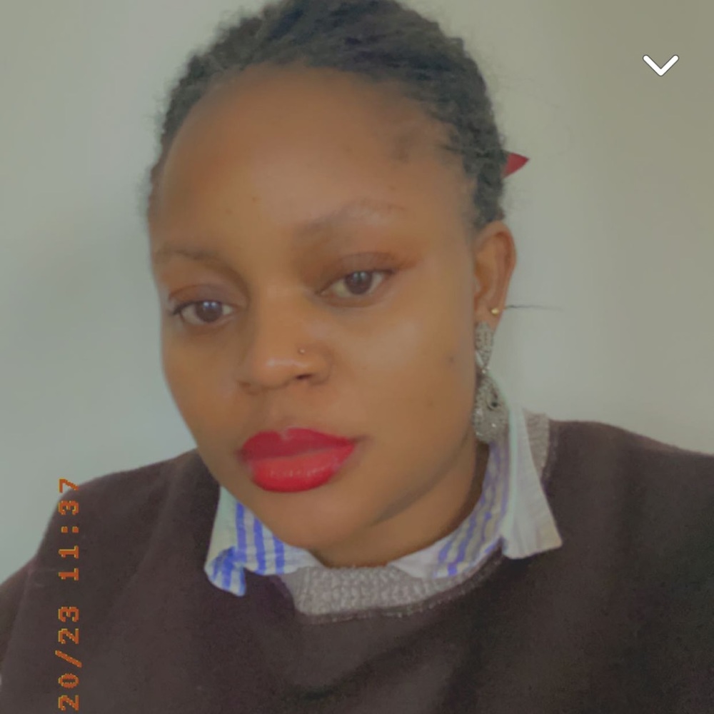 Meet your Posher, Monica